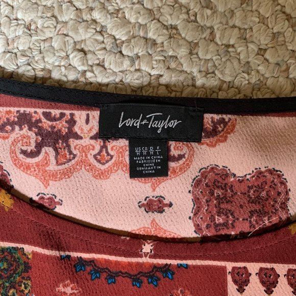 LORD & TAYLOR - Printed Top - NEW without Tags - Picture 6 of 7